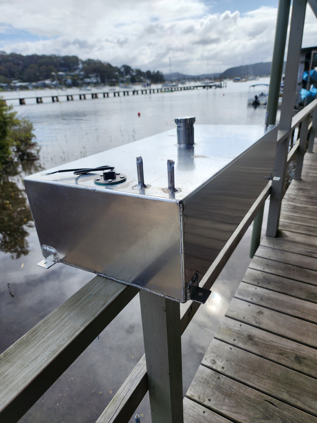 aluminum boat fuel tank